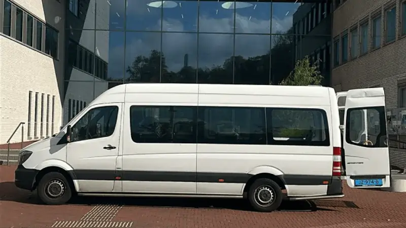 Rolstoelbus voor vervoer vanuit Breda